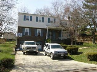 102 Fawn Dr, Clairton, PA 15025