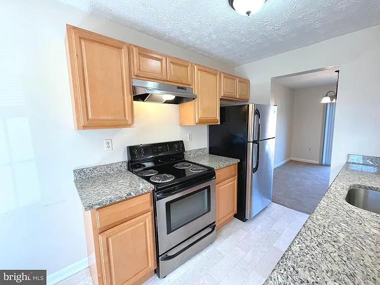 21845 Ronald Dr — Photo 7
