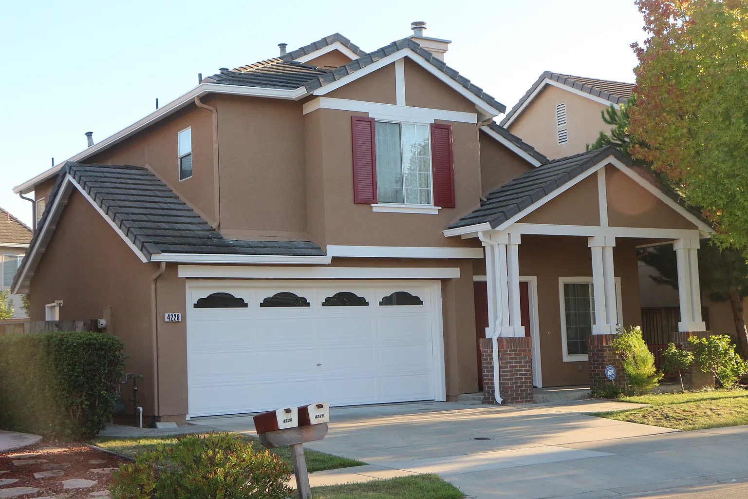4228 Verdigris Cir photo 1