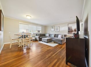 26 Courtland Ave APT 1, Stamford, CT 06902