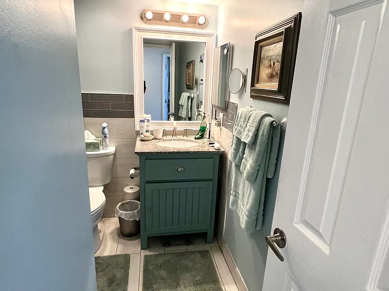 2840 NE 14th St #314A — Photo 11
