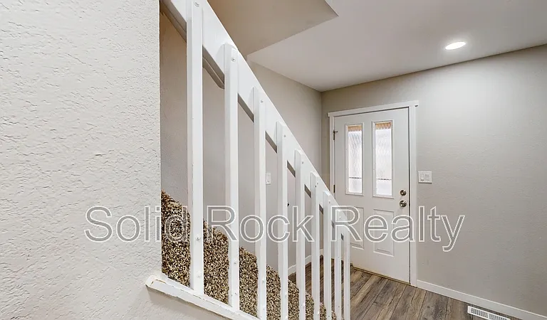 2331 Lexington Village Ln — Photo 7