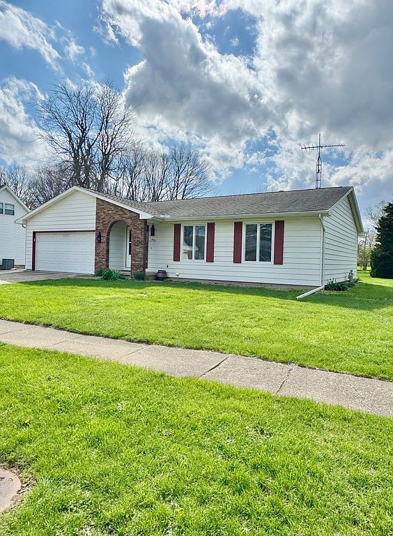 1806 McComb St - Property Image