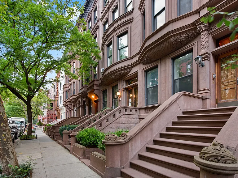 46 W 70th St #GARDEN — Photo 13