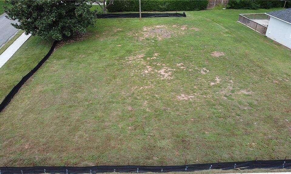 1st image of 568 N Thomas Ln SE Lot 1
