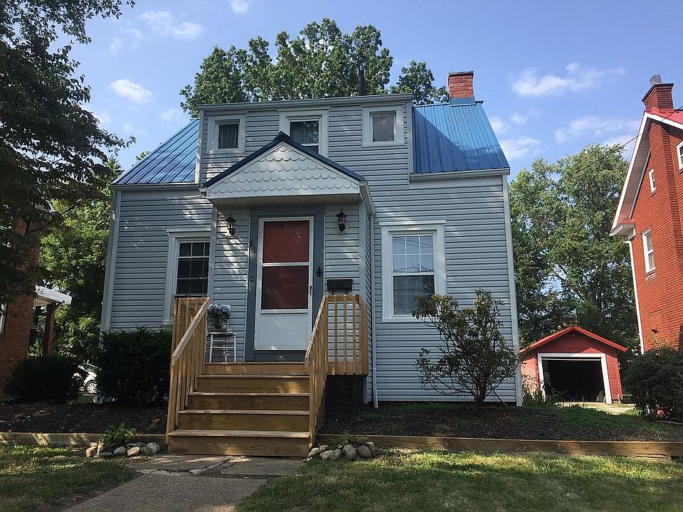 1st image of 721 22nd St NW