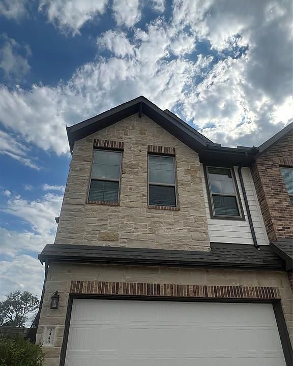 1st image of 9446 Starlight Oak Dr