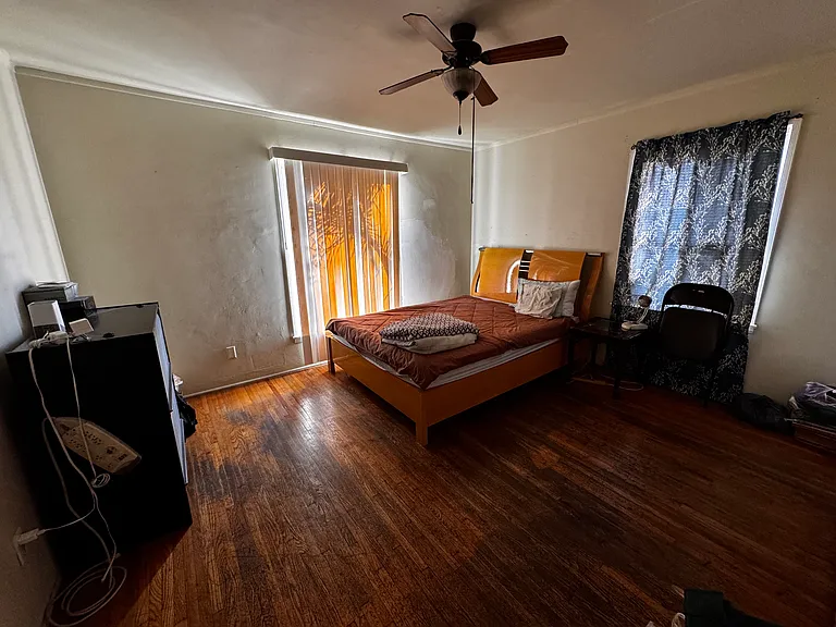 5662 Myrtle Ave — Photo 7