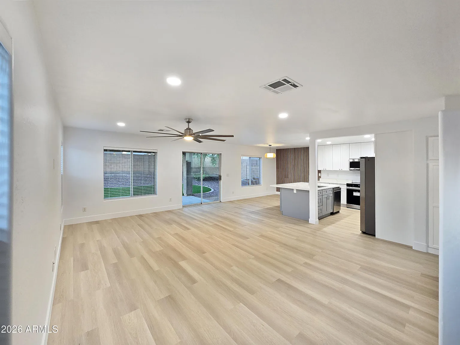 4 bed, 3.0 bath, 2267 sqft, $2,625 — Photo 3