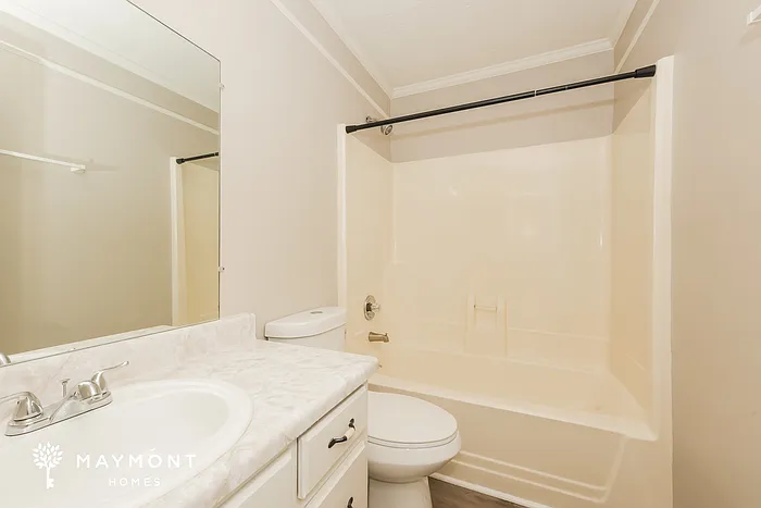 164 Cedarwood Ct — Photo 8