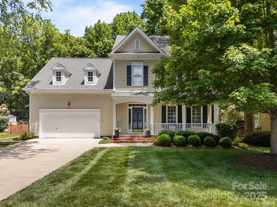 1st image of 8441 Sandowne Ln