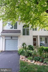 578 W Saxony Dr, Exton, PA, 19341