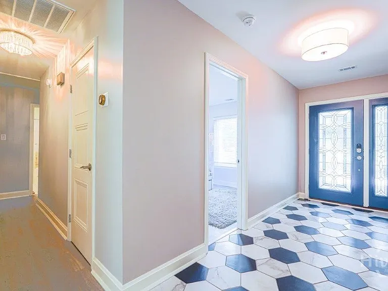 53 Village Green Cir — Photo 22