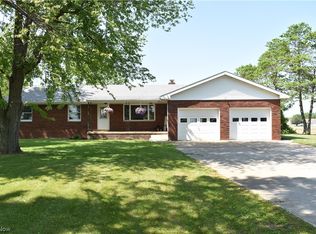 809 E Bogart Rd, Sandusky, OH 44870