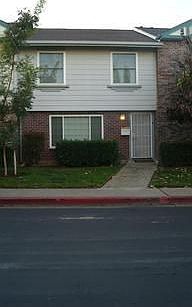1st image of 3911 Oak Villa Cir