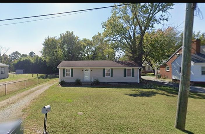 1st image of 1907 Byron St