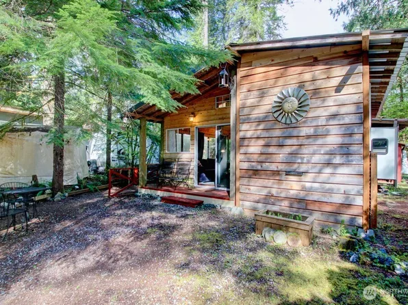 40 Wilderness Way, Deming, WA 98244