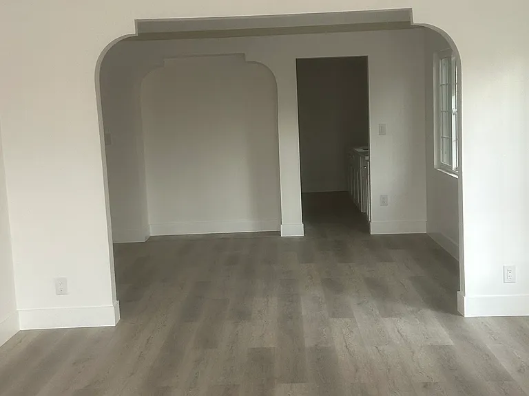 2826 Buckingham Rd #2828 — Photo 11