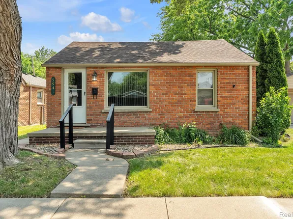 5941 Ziegler St, Taylor, MI 48180