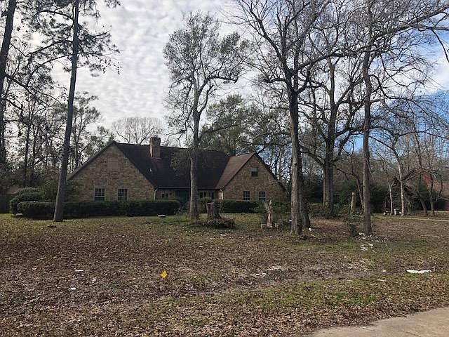 1st image of 3709 Huntwick Dr