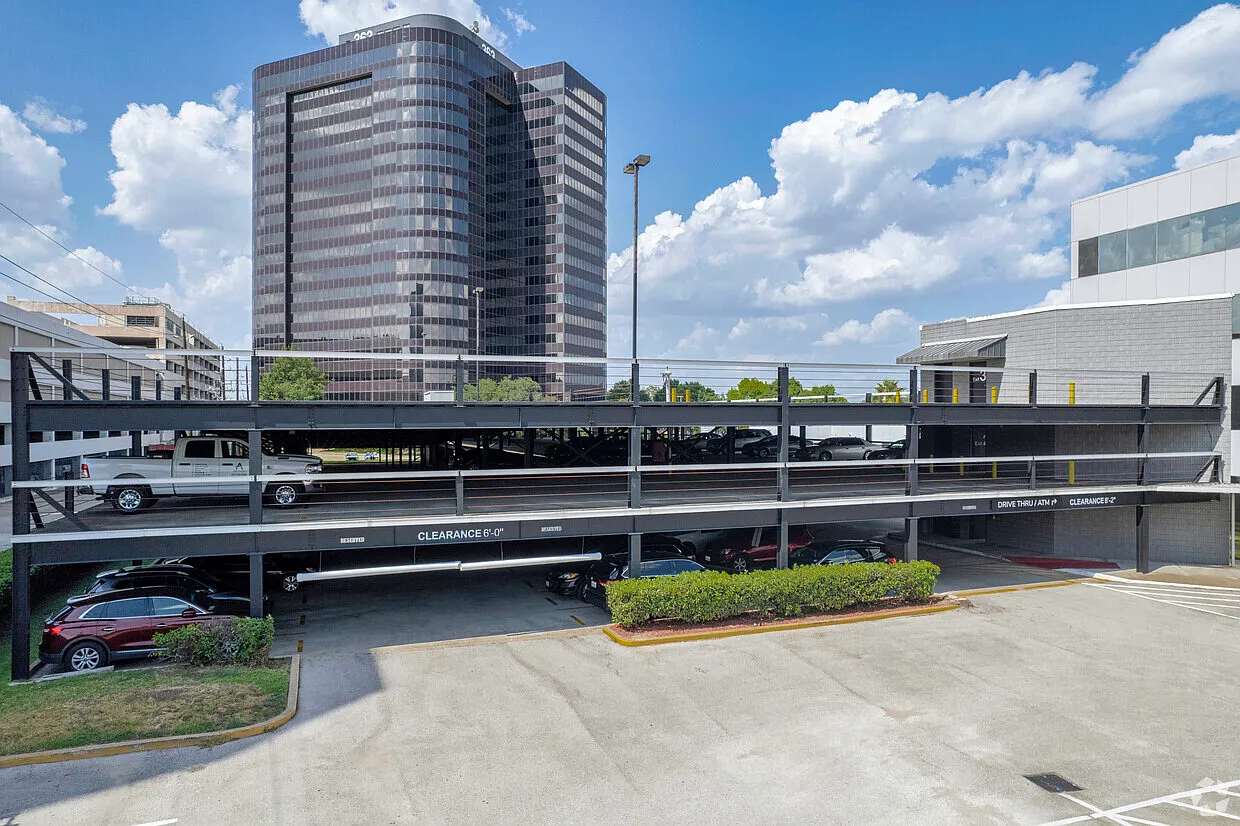 397 North Sam Houston Parkway - 110 — Photo 3