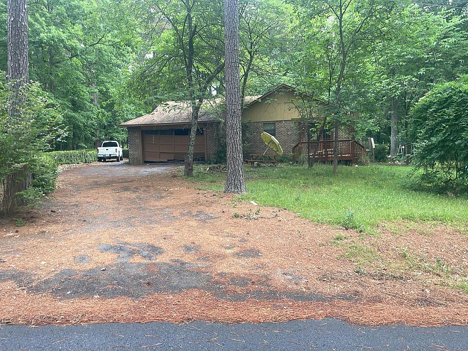 1st image of 100 Black Oak Ct