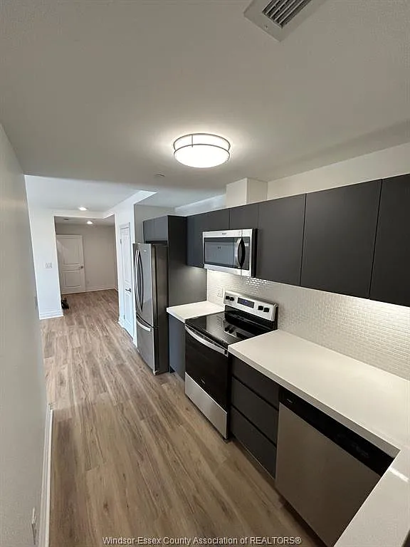 2 bed, 2.0 bath, 1095 sqft, $2,095 — Photo 4
