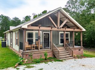 412 Simms School Rd, Central, SC 29630