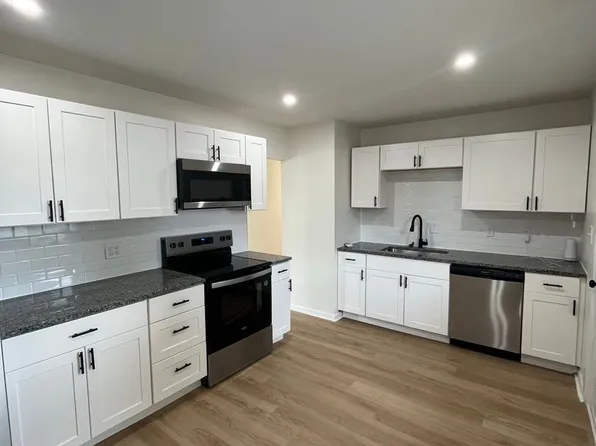 2091 Penrose Dr, Columbus, OH 43219