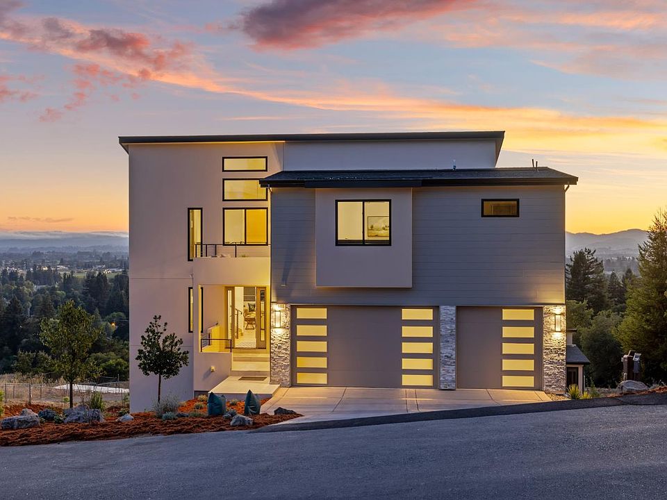 1st image of 5095 Knollwood Court