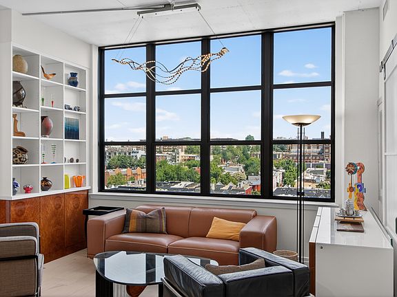 2nd image of 2020 12th St NW #Penthouse 03