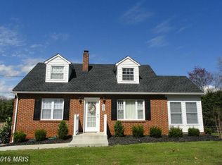 1804 Sams Creek Rd, Westminster, MD 21157