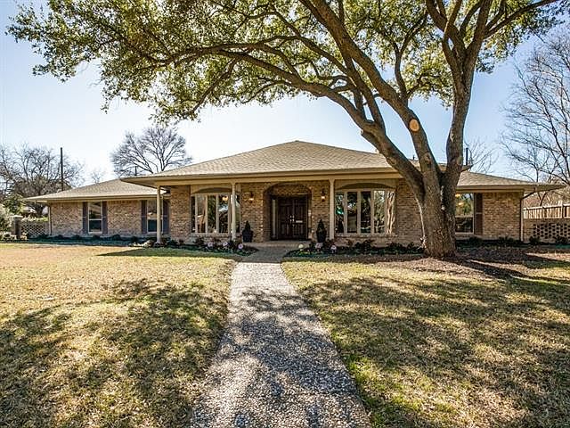 1st image of 3988 Courtshire Dr