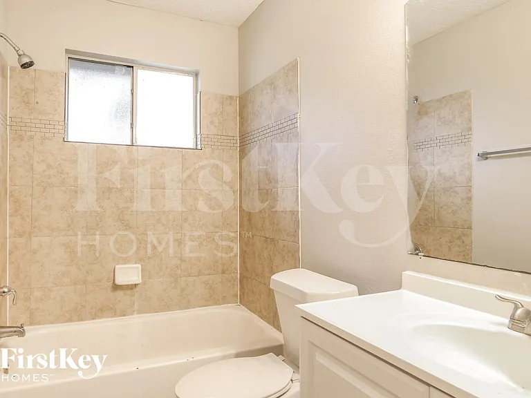 3815 Derbyhall Dr — Photo 13