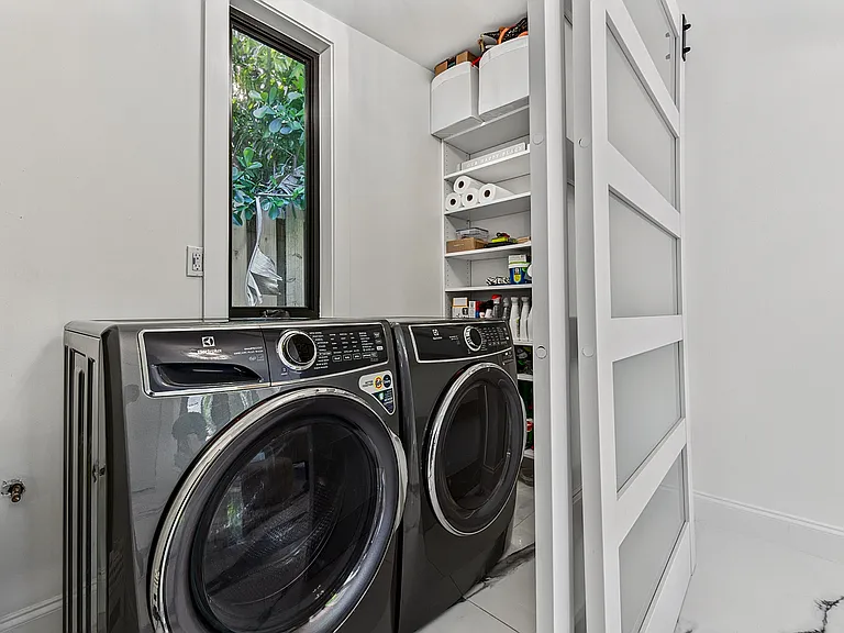 1010 N Rio Vista Blvd — Photo 46