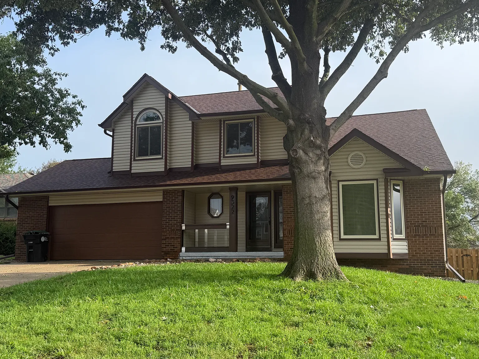 5 bed, 3250 sqft, $3,750 — Photo 1