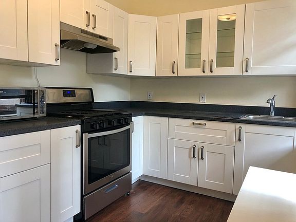 2nd image of 187 Chestnut Hill Ave #15