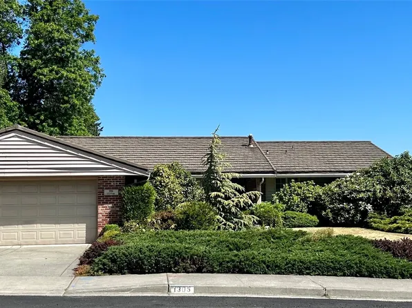 1305 177th Avenue NE, Bellevue, WA 98008