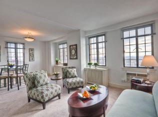 1512 Spruce St APT 1015, Philadelphia, PA 19102