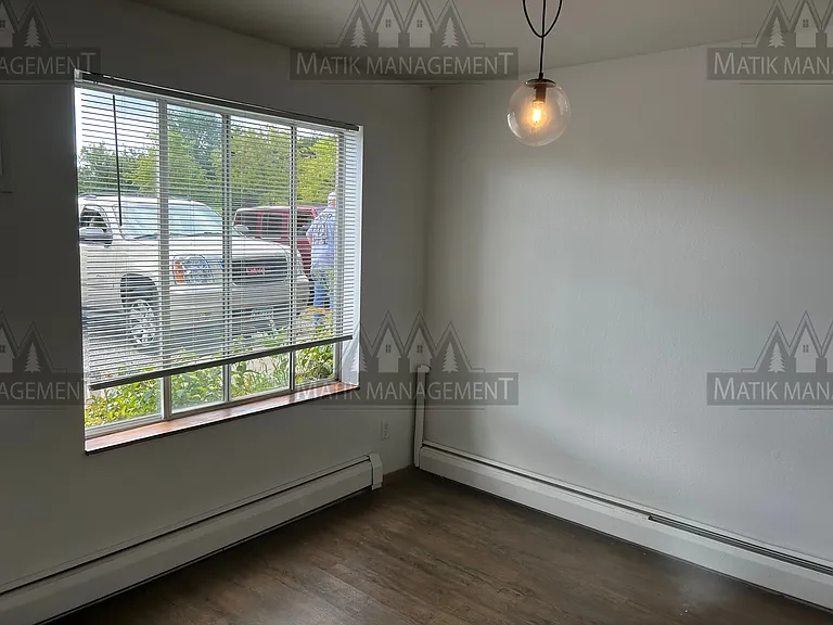 2623 Malmquist Ave — Photo 4