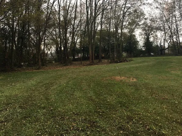 133 Elk Dr, Stamping Ground, KY 40379