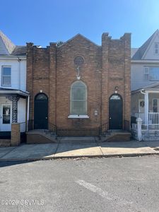 19-21 N Chestnut St, Mount Carmel, PA, 17851
