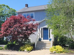 20 Fuller St APT 1, Gloucester, MA 01930