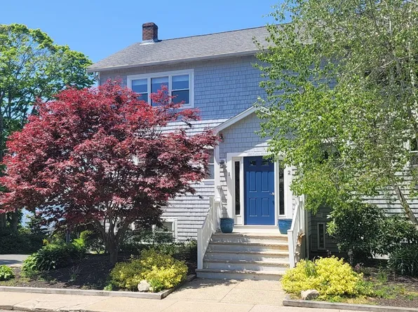 20 Fuller St APT 1, Gloucester, MA 01930