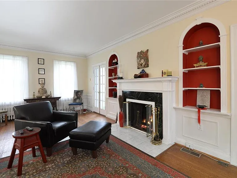 31 Algonquin Wood Pl — Photo 7