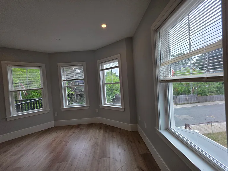 12 Holton St #1 — Photo 14