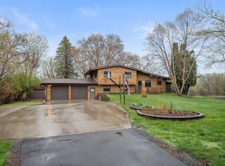 6134 Ware Rd, Lino Lakes, MN 55014