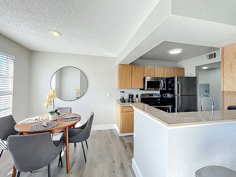 11562 Westwood Blvd #934 — Photo 5