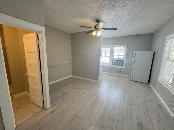 108 N Vernon Ave APT 5, Kissimmee, FL 34741