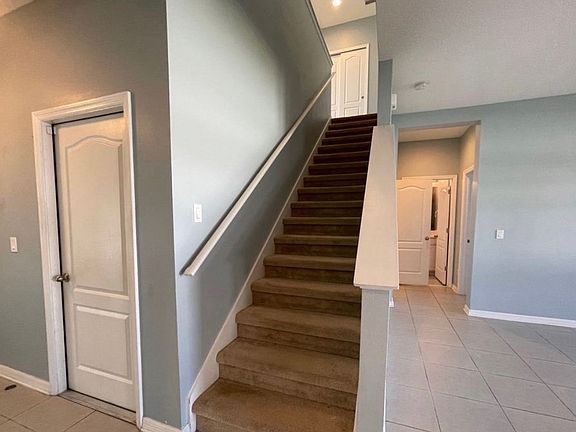 3rd image of 3169 Zander Dr